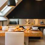 Apartamento Le Cocon Urbain - Hypercentre - Duplex Lumineux Caen